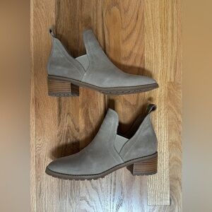 Blondo waterproof boots - size 8